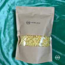 Load image into Gallery viewer, Beeswax pastilles